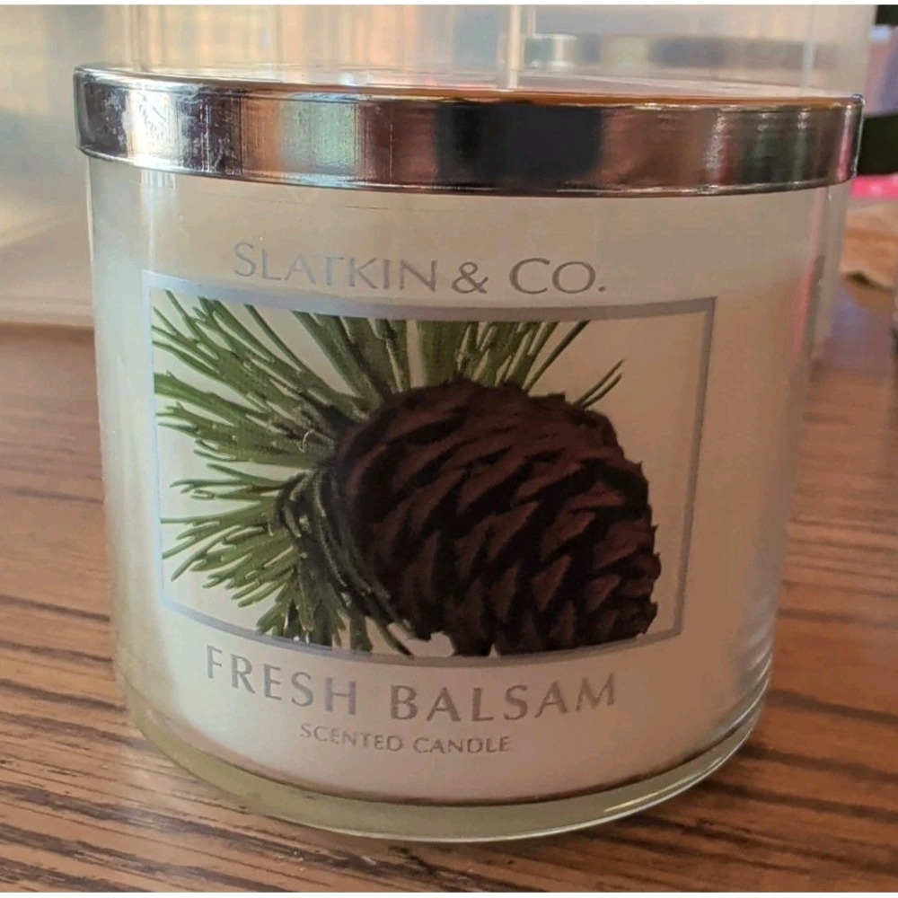 Bath & Body Works Fresh Balsam Slatkin & Co 3-Wick Candle 14.5 oz Holiday Tree